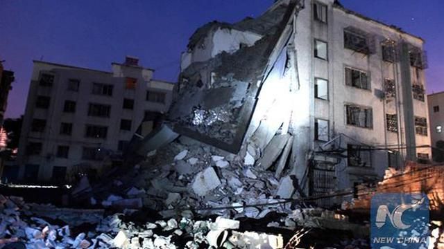 В Китае произошли два десятка взрывов, есть жертвы В Китае произошли два десятка взрывов, есть жертвы