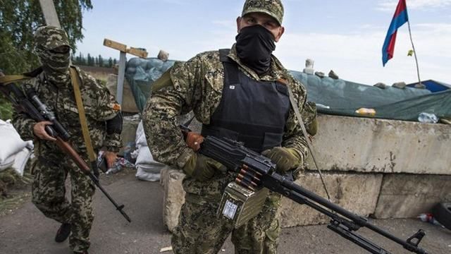 Ночь на фронте: боевики дважды обстреляли украинские войска