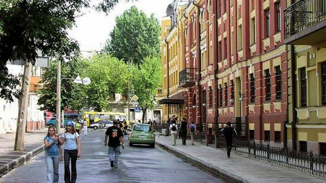 В Киеве появится десяток "фруктовых" улиц —  перечень