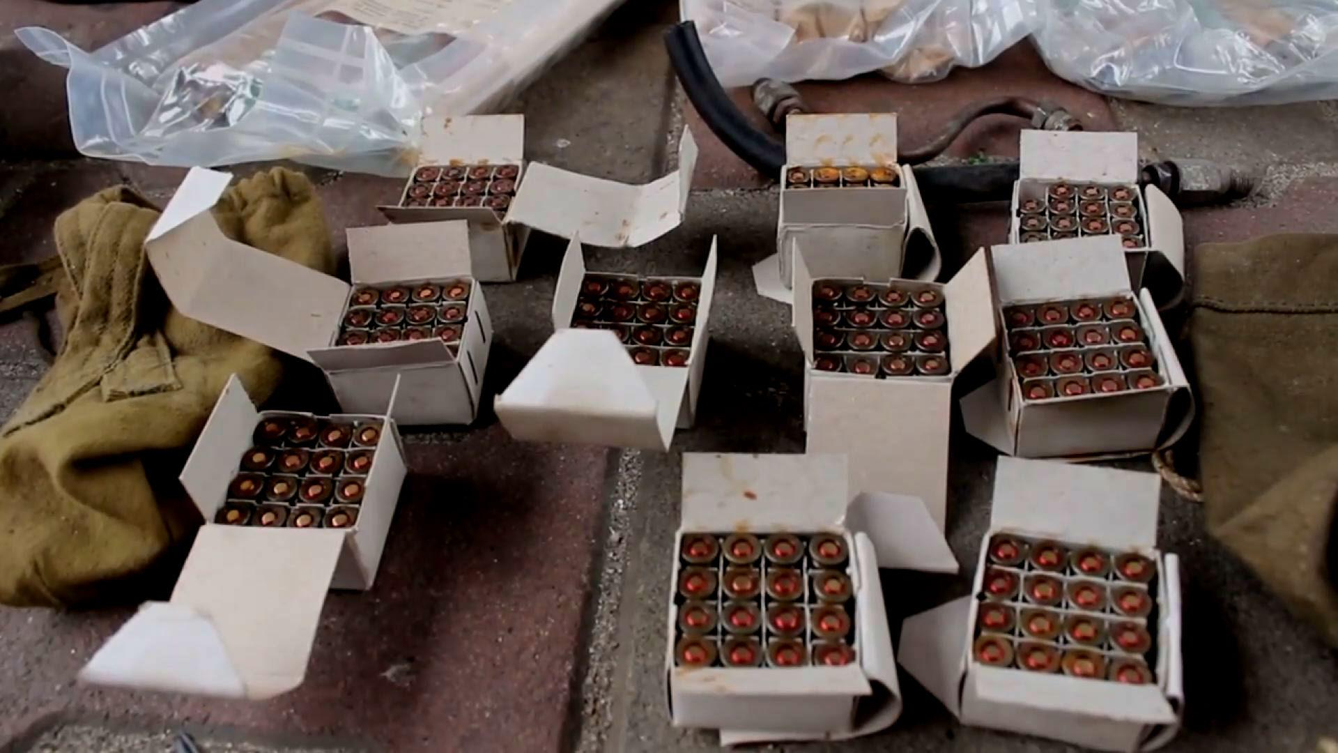 Бойцы АТО незаконно привезли в столицу оружие и боеприпасы