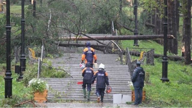 На Росію налетів потужний ураган: є жертви 