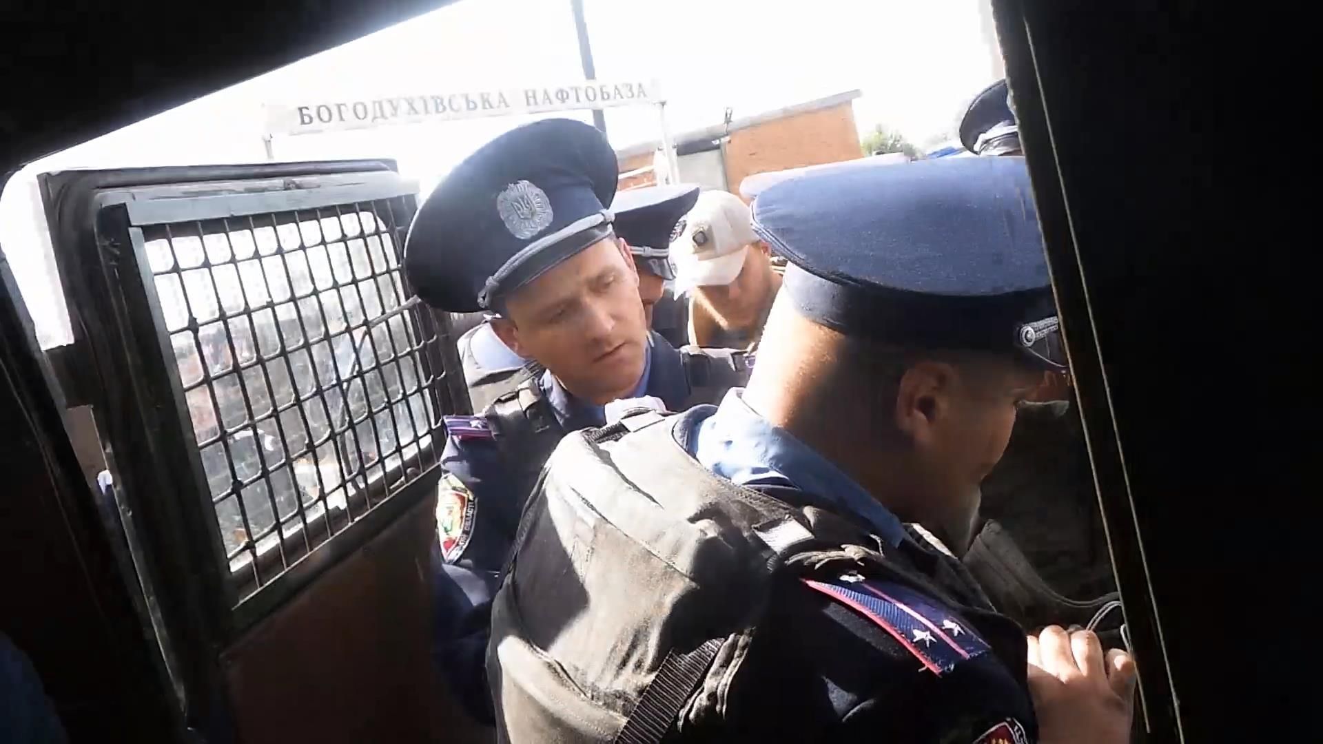 Журналистов "Громадского ТВ" избили милиционеры