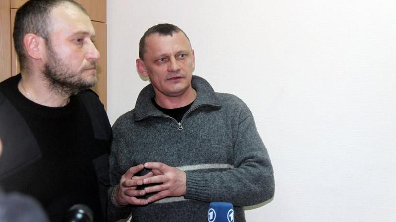 Заступник Яроша розповів, як його катували у російському СІЗО Заступник Яроша розповів, як його катували у російському СІЗО