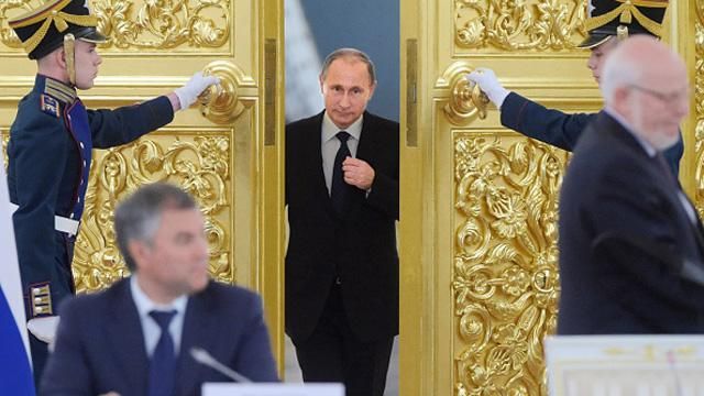 Стало известно, кто подтолкнул Путина к вмешательству в сирийский конфликт, — Bloomberg