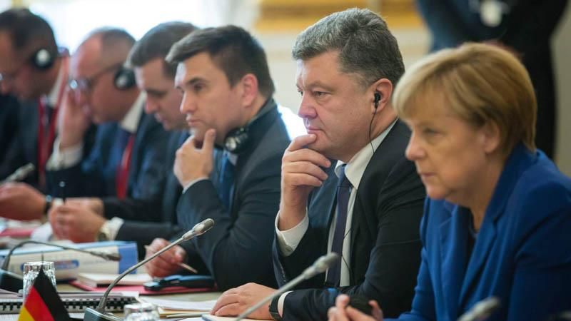 Беземоційні підсумки переговорів "нормандської четвірки" від експерта Беземоційні підсумки переговорів "нормандської четвірки" від експерта