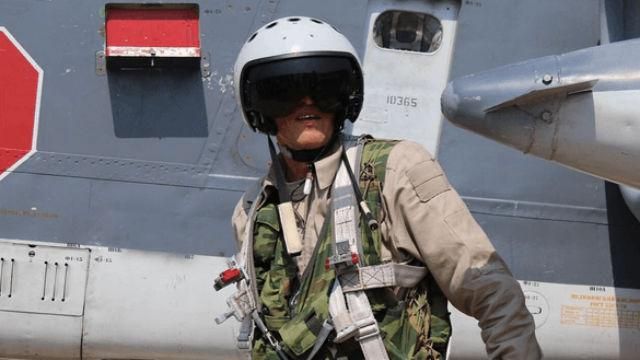 З’явились перші фото російських пілотів, що бомбардують Сирію З’явились перші фото російських пілотів, що бомбардують Сирію