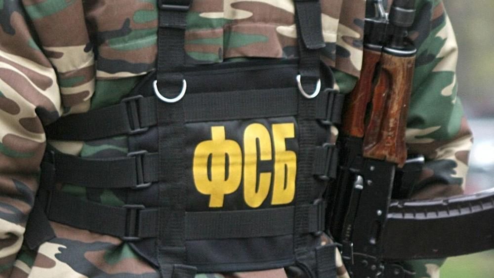 Кримські директори шкіл щомісяця звітують перед ФСБ, — вчителька Кримські директори шкіл щомісяця звітують перед ФСБ, — вчителька