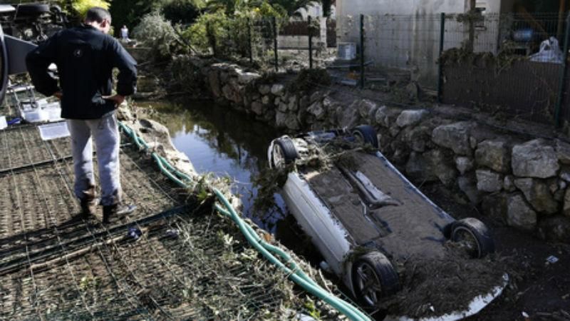 Апокалипсис во Франции: масштабное наводнение унесло жизни уже 16 человек Апокалипсис во Франции: масштабное наводнение унесло жизни уже 16 человек