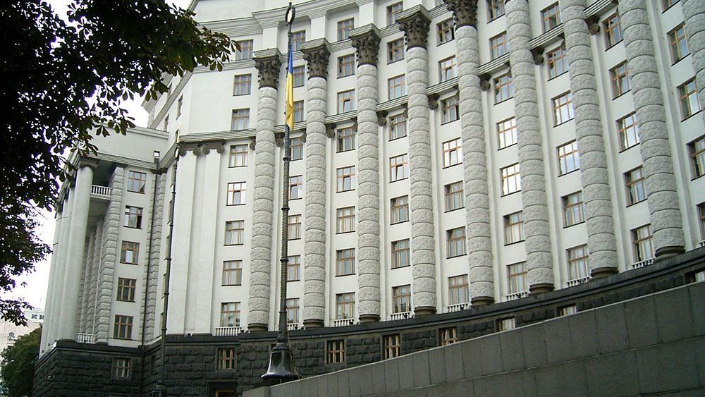 Яценюк просить Раду назвати 5 прізвищ Яценюк просить Раду назвати 5 прізвищ