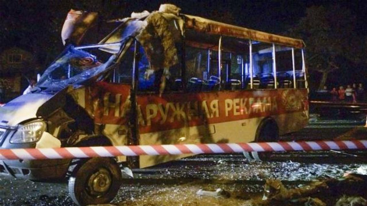 Страшное ДТП в Николаеве: грузовик влетел в переполненную маршрутку Страшное ДТП в Николаеве: грузовик влетел в переполненную маршрутку