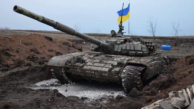 Несмотря на тишину, в штабе АТО готовы вернуть технику на передовую Несмотря на тишину, в штабе АТО готовы вернуть технику на передовую