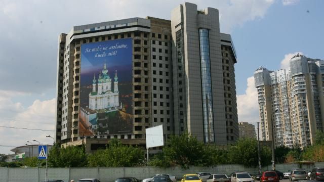 Довгобуди в Києві мають ліквідуватися через публічні торги, — експерт Довгобуди в Києві мають ліквідуватися через публічні торги, — експерт