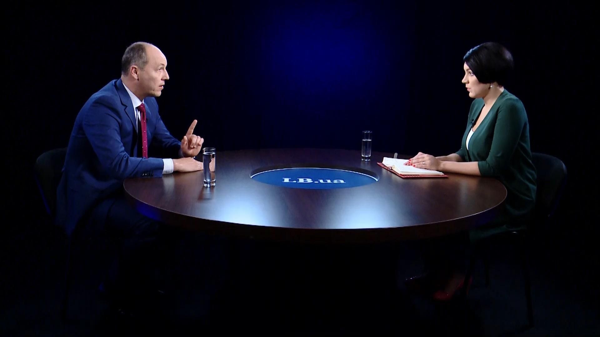 Андрій Парубій в гостях у Соні Кошкіної в програмі "Лівий берег" Андрій Парубій в гостях у Соні Кошкіної в програмі "Лівий берег"