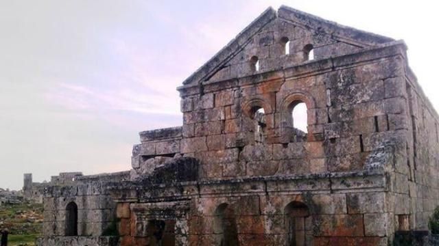 Российская авиация в Сирии наследует террористов "Исламского государства" Российская авиация в Сирии наследует террористов "Исламского государства"