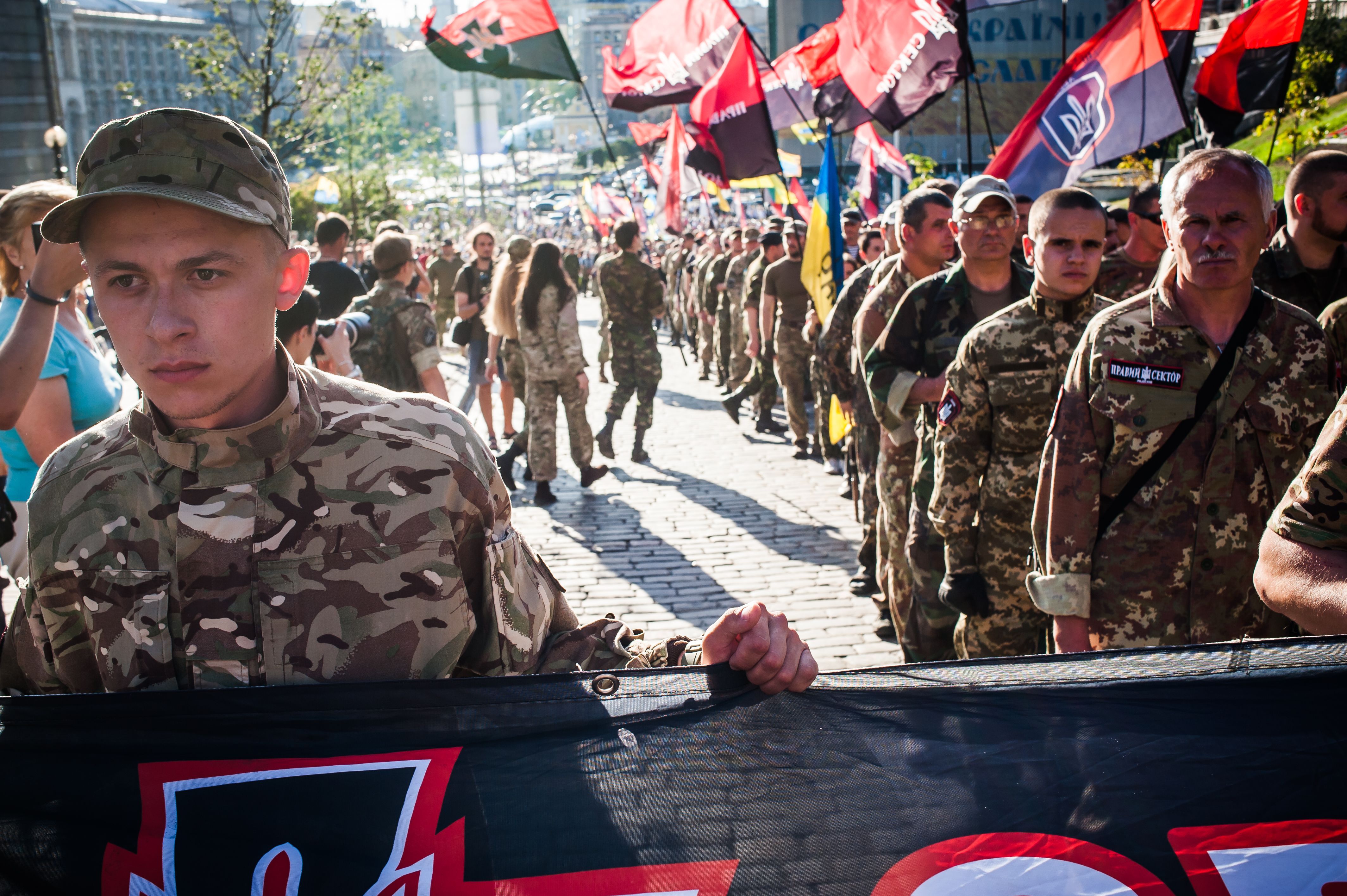"Правый сектор" заявляет, что начались массовые аресты активистов "Правый сектор" заявляет, что начались массовые аресты активистов