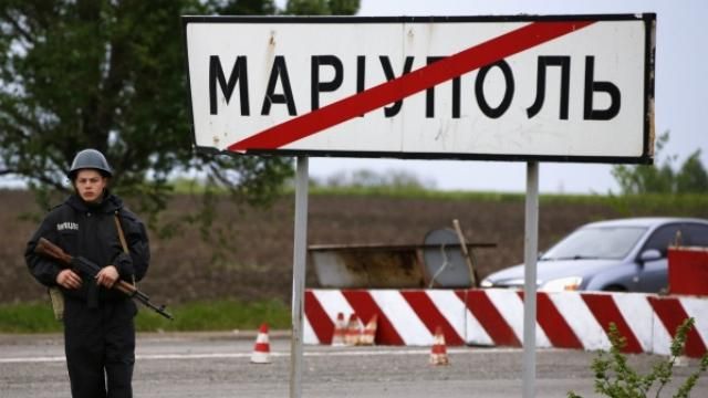 Бойовики не поспішають відводити техніку від Маріуполя