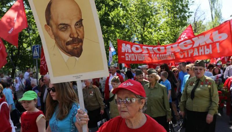 Цифры, которые удивляют: сколько украинцев сожалеет о распаде СССР Цифры, которые удивляют: сколько украинцев сожалеет о распаде СССР