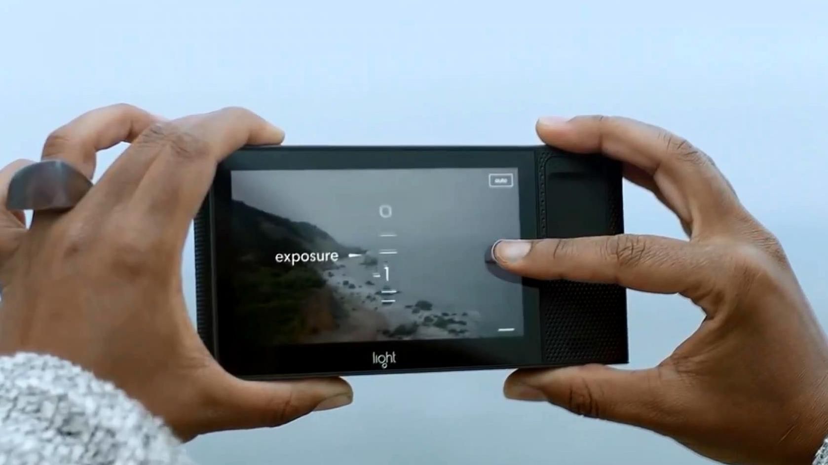 Фотоапарат із 16-ма об'єктивами, окуляри нового покоління від Microsoft Фотоапарат із 16-ма об'єктивами, окуляри нового покоління від Microsoft