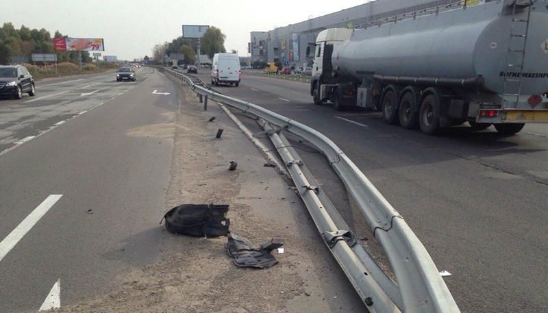 П'яний російський дипломат спричинив аварію під Києвом П'яний російський дипломат спричинив аварію під Києвом