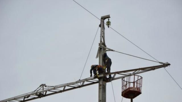 З’явились перші фото енергетичної блокади Криму