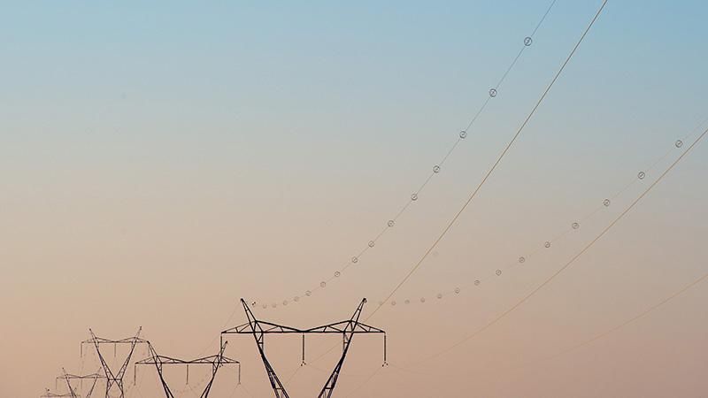 Должна ли Украина отключить аннексированный Крым от электроэнергии? Ваше мнение Должна ли Украина отключить аннексированный Крым от электроэнергии? Ваше мнение