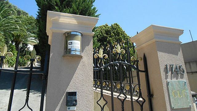 З'явилися фото розкішної вілли колишнього генпрокурора України З'явилися фото розкішної вілли колишнього генпрокурора України