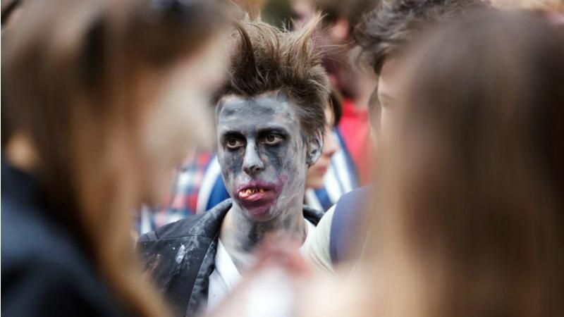 Зомби выйдут на улицы оккупированного Алчевска Зомби выйдут на улицы оккупированного Алчевска