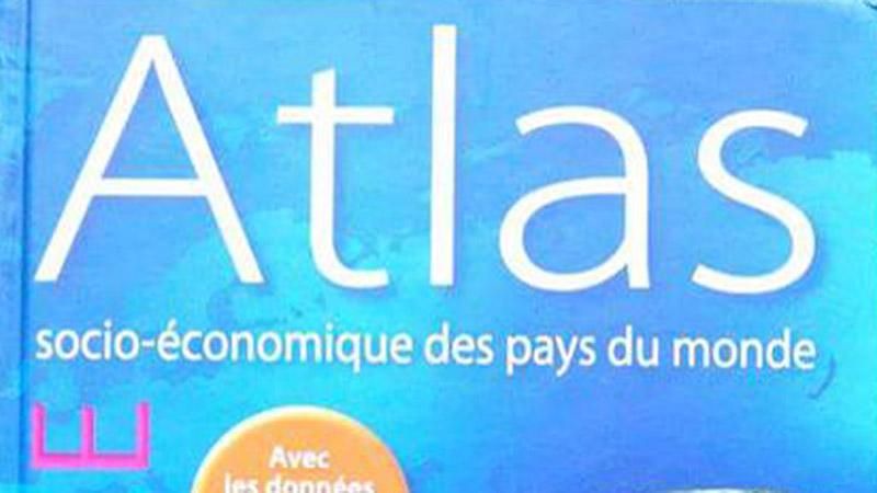 Французы выпустили атлас с "российским" Крымом Французы выпустили атлас с "российским" Крымом