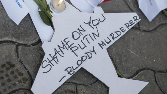 Ракету "Бука" направили именно на пилотов Boeing 777 — расследование Украины Ракету "Бука" направили именно на пилотов Boeing 777 — расследование Украины