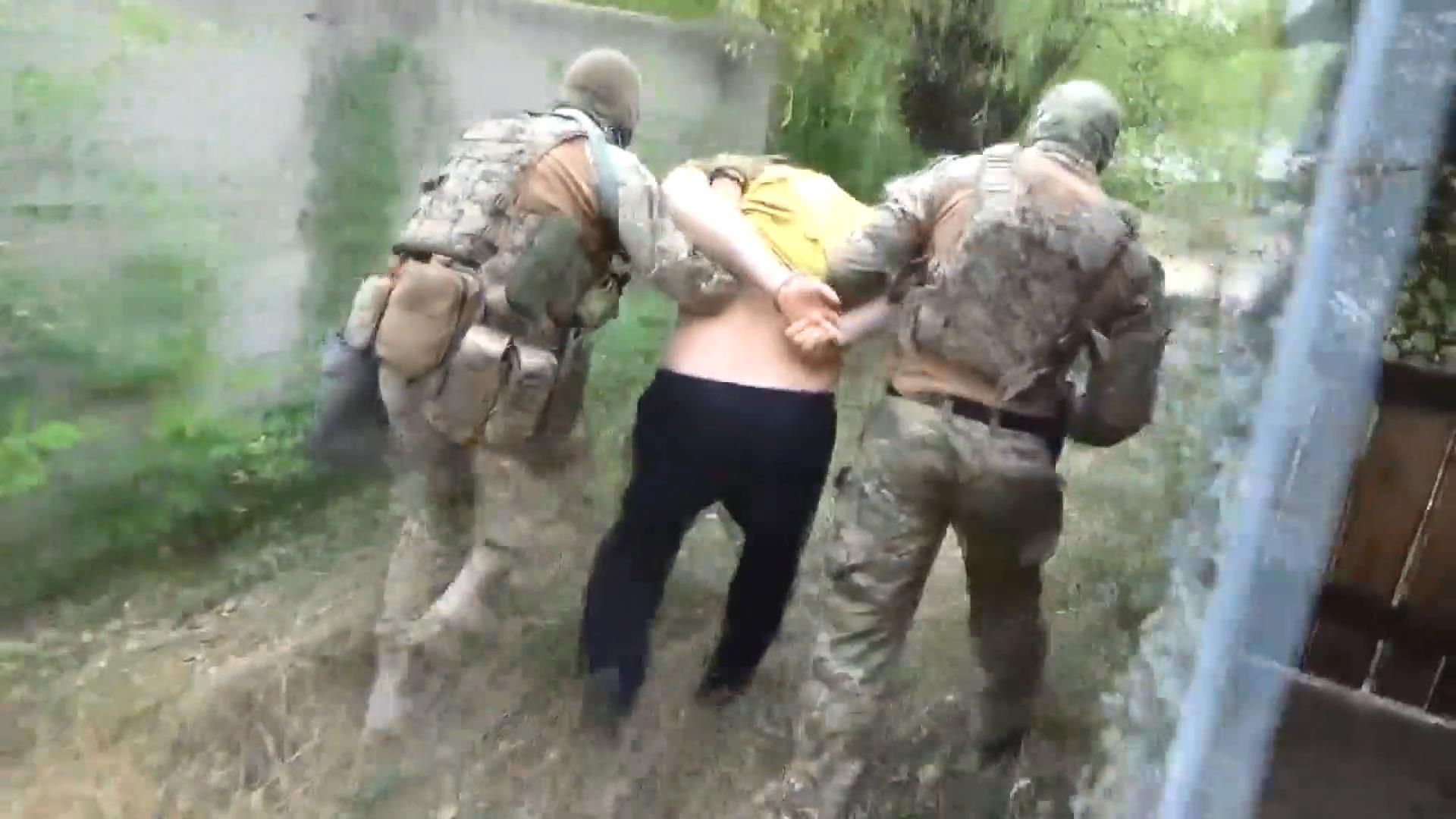 Правоохоронці затримали диверсанта на прізвисько "Ромео" Правоохоронці затримали диверсанта на прізвисько "Ромео"