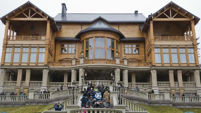 Порошенко знайшов Межигір’ю корисне призначення Порошенко знайшов Межигір’ю корисне призначення