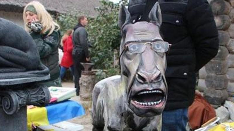 Лавров став конем у Запоріжжі Лавров став конем у Запоріжжі