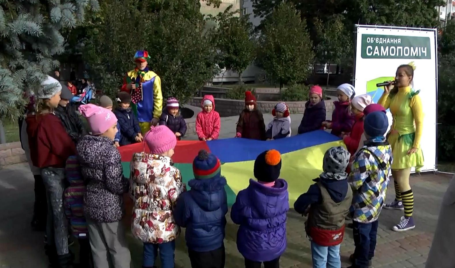 Кияни разом з політиками вирішили захистити своїх Героїв