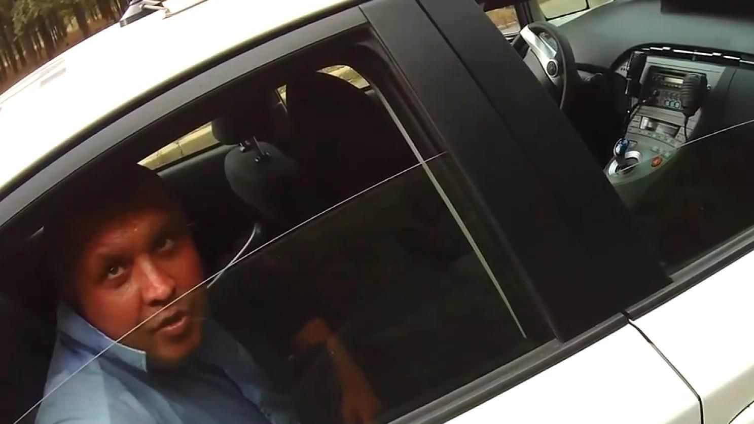 Скандальный одесский депутат снял кандидатуру с выборов Скандальный одесский депутат снял кандидатуру с выборов