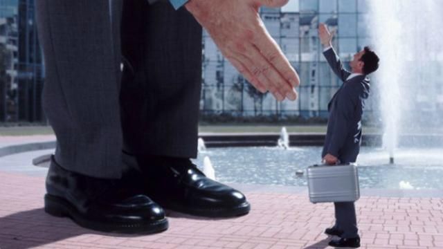 У Росії пропонують відмовитись від допомоги середньому бізнесу У Росії пропонують відмовитись від допомоги середньому бізнесу