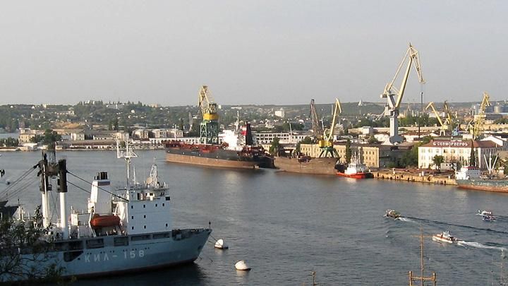 Кримський завод Порошенка "інтегрують" у російську компанію Кримський завод Порошенка "інтегрують" у російську компанію