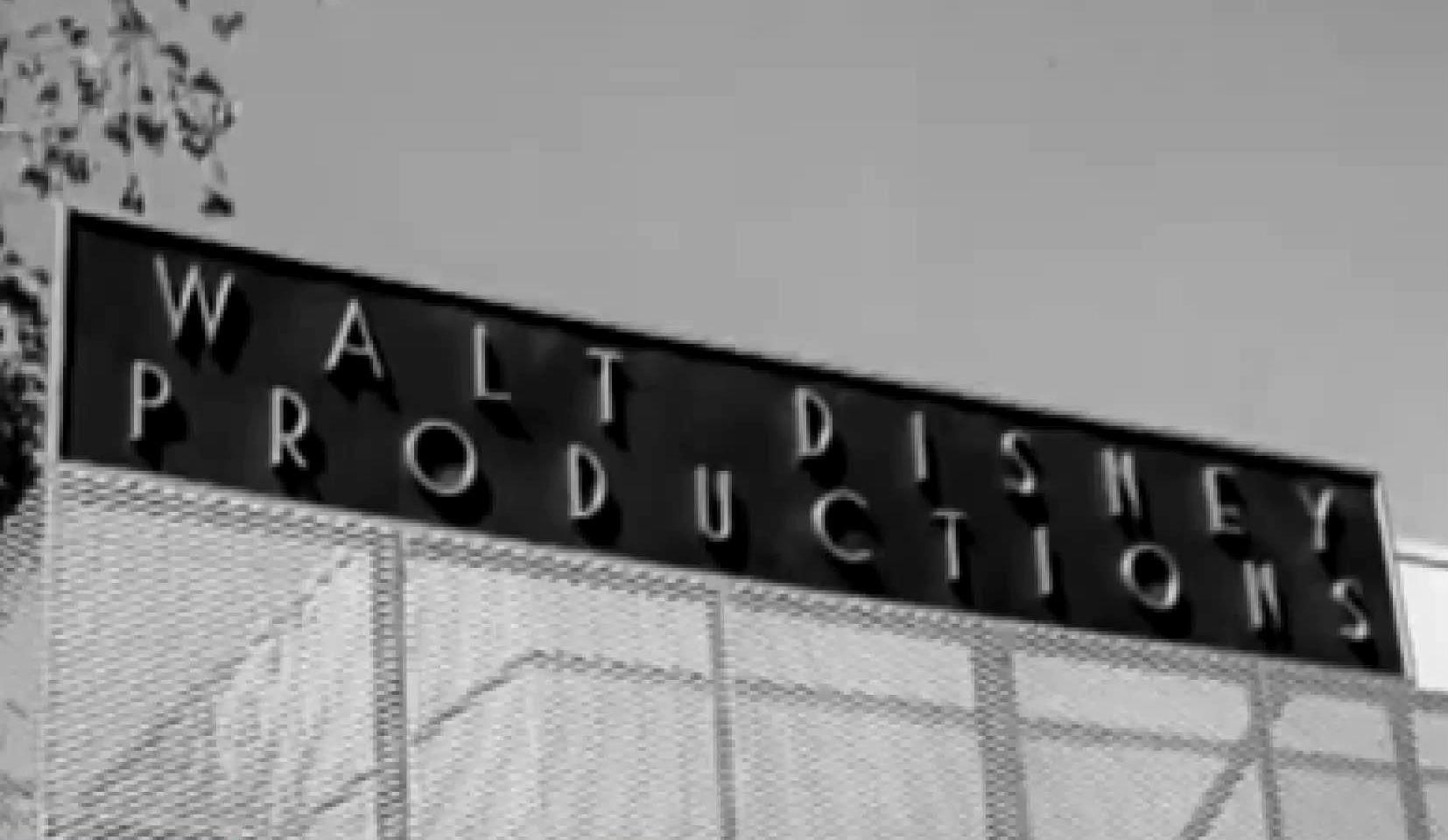 Walt Disney празднует 92 года Walt Disney празднует 92 года