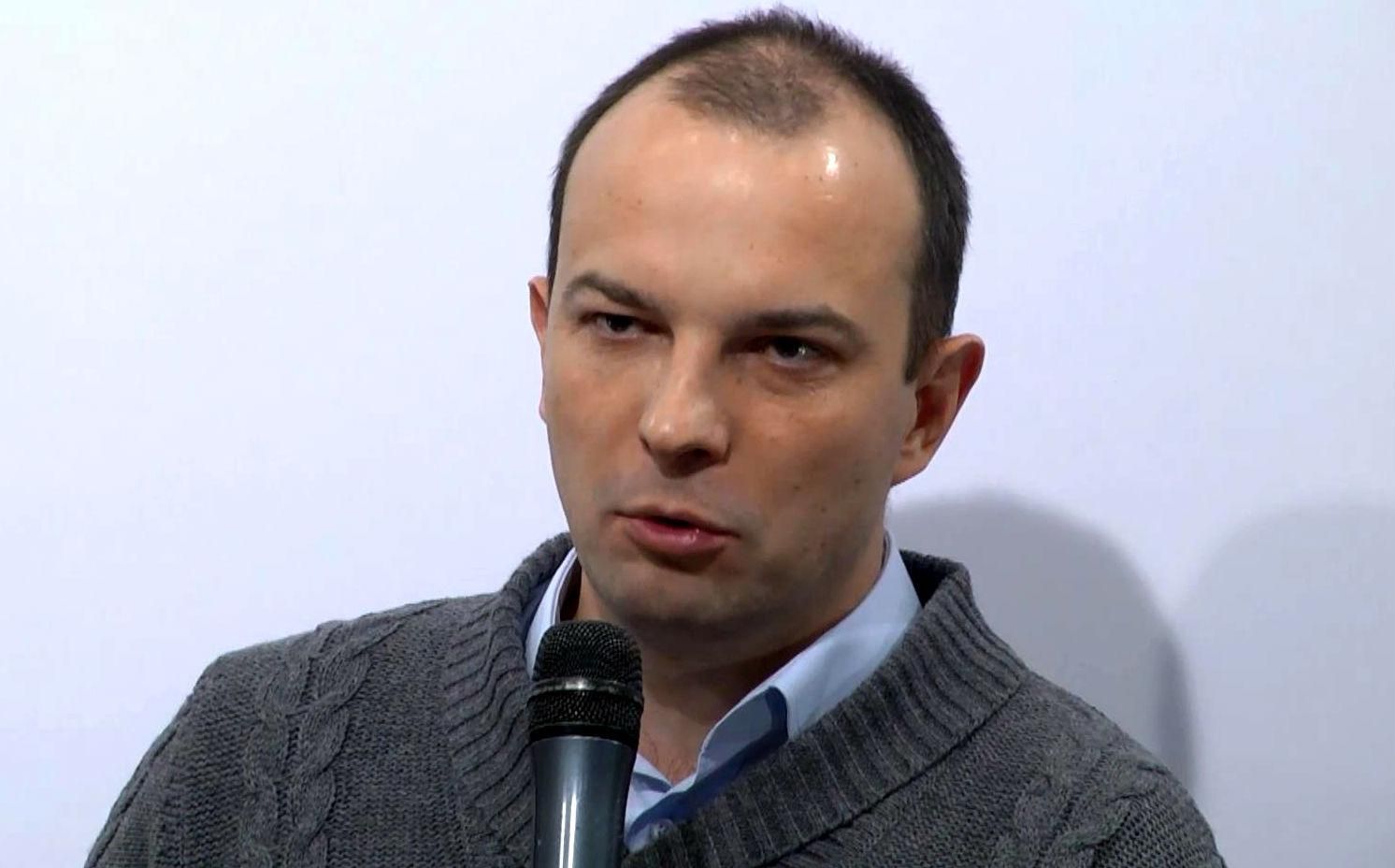 Сколько чиновников уволено за год люстрации Сколько чиновников уволено за год люстрации