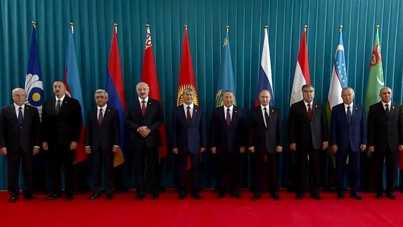 Лукашенко рубанув правду про нікчемність СНД Лукашенко рубанув правду про нікчемність СНД