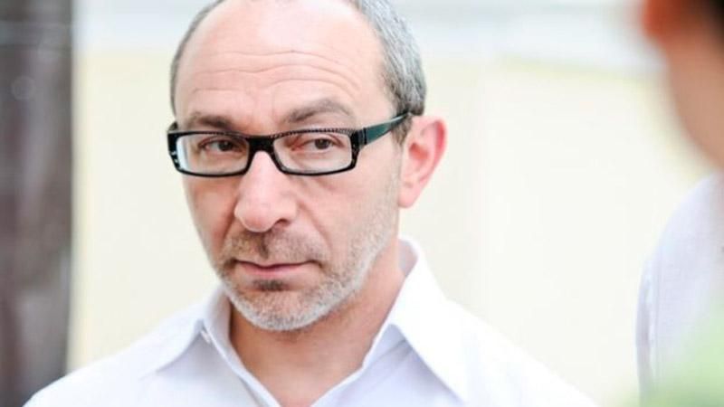 Кернес підгодовує виборців картоплею Кернес підгодовує виборців картоплею