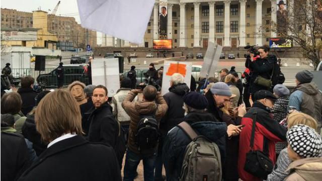Россияне митинговали против войны в Сирии: опубликованы фото Россияне митинговали против войны в Сирии: опубликованы фото