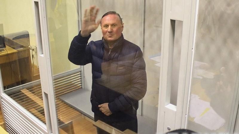 Шокин объяснил, почему Ефремов не в тюрьме Шокин объяснил, почему Ефремов не в тюрьме