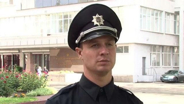 Руководителя харьковской полиции поймали пьяным на служебном авто Руководителя харьковской полиции поймали пьяным на служебном авто