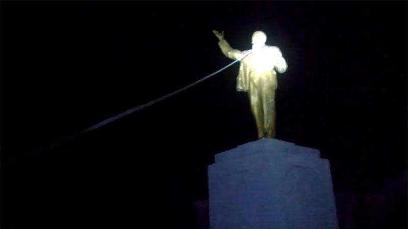Два Леніни "впали" на Херсонщині Два Леніни "впали" на Херсонщині