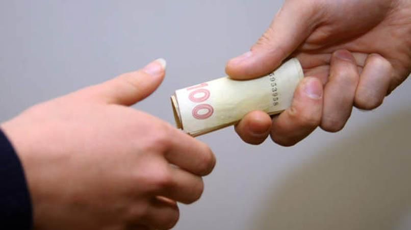 Порошенко предлагает ввести серьезные наказания за подкуп избирателей Порошенко предлагает ввести серьезные наказания за подкуп избирателей