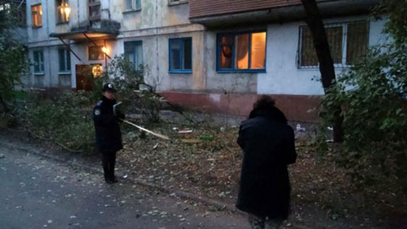 В Мариуполе обстреляли жилой дом из противотанкового гранатомета