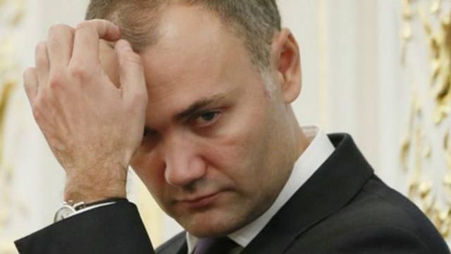 Экс-министра из правительства Азарова предоставил фальшивые документы, чтобы избежать правосудия Экс-министра из правительства Азарова предоставил фальшивые документы, чтобы избежать правосудия