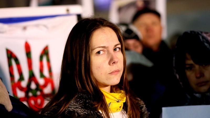 Сестру Надії Савченко все-таки впустили до Росії Сестру Надії Савченко все-таки впустили до Росії