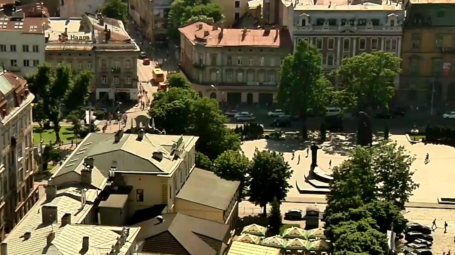 Жилье в Украине продолжает дешеветь Жилье в Украине продолжает дешеветь