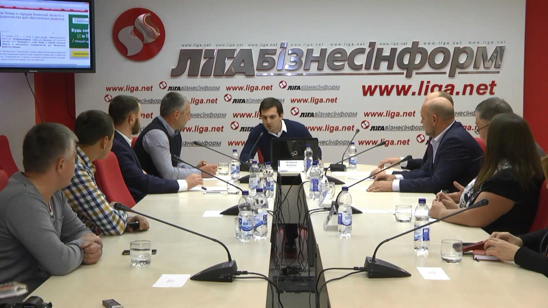 Кандидати в мери міст досягли стратегічного рішення Кандидати в мери міст досягли стратегічного рішення